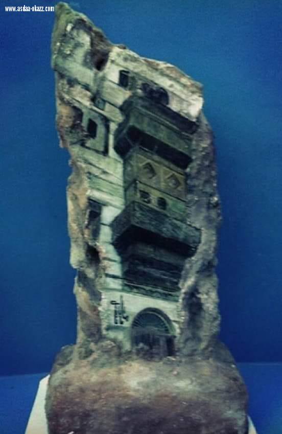 التشكيلية منال باحنشل صاحبة مبادرات فنية وذات أفكار خلاقه وفنانه   مبدعة