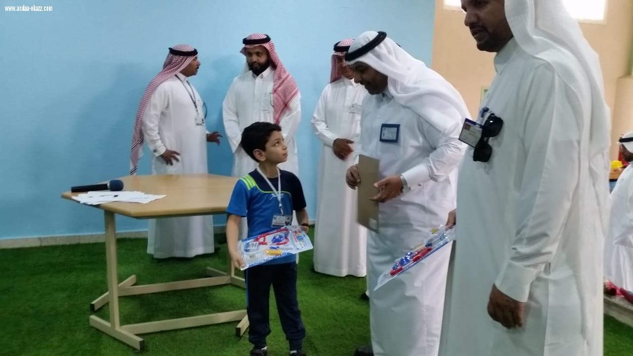 مدير تعليم القطيف يرعى حفل الأسبوع التمهيدي بمدرسة محمد بن أبي بكر 