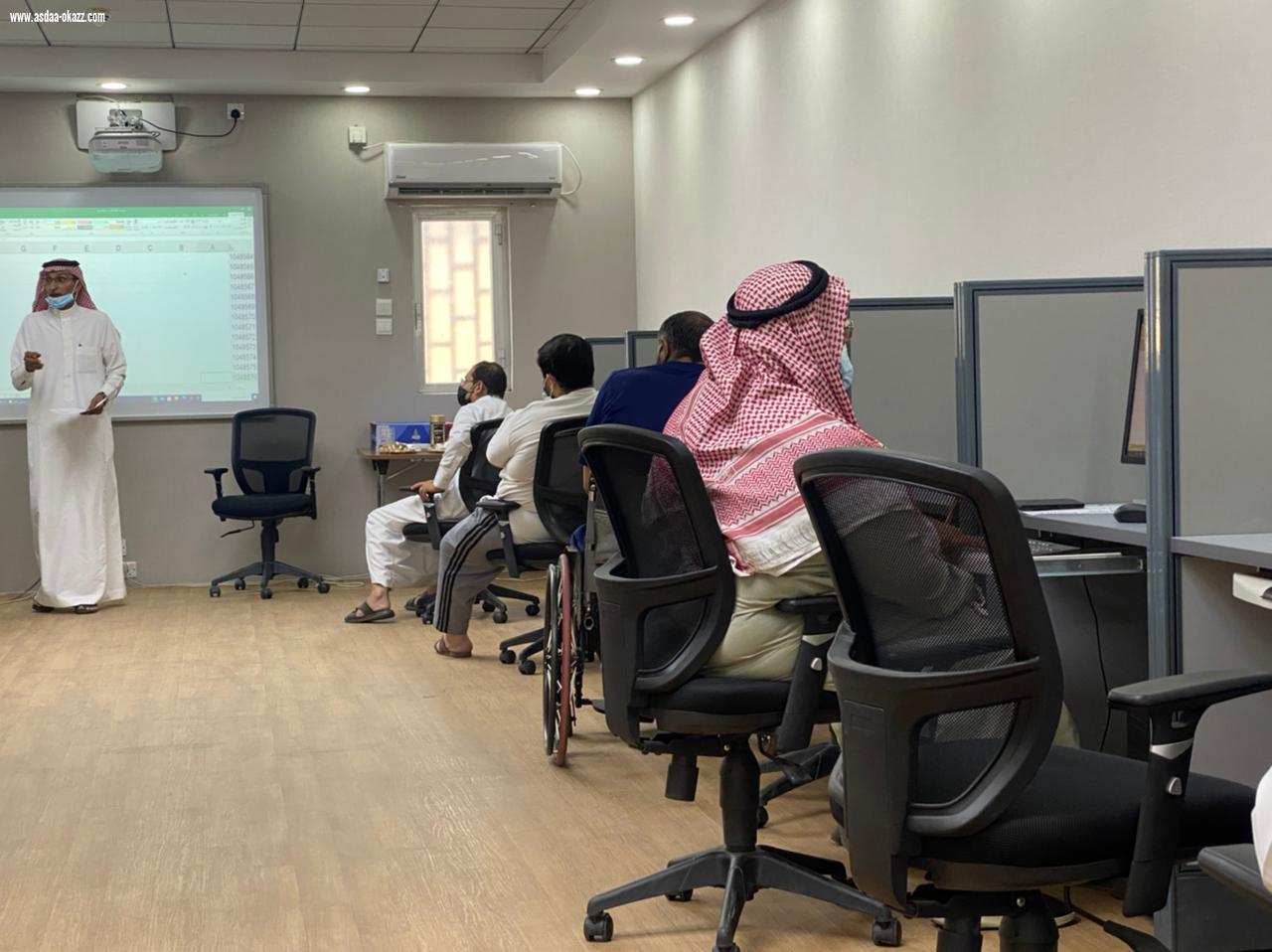 تقني عسير ينفذ برامج مجانية لخدمة المجتمع بمناسبة اليوم الوطني 91