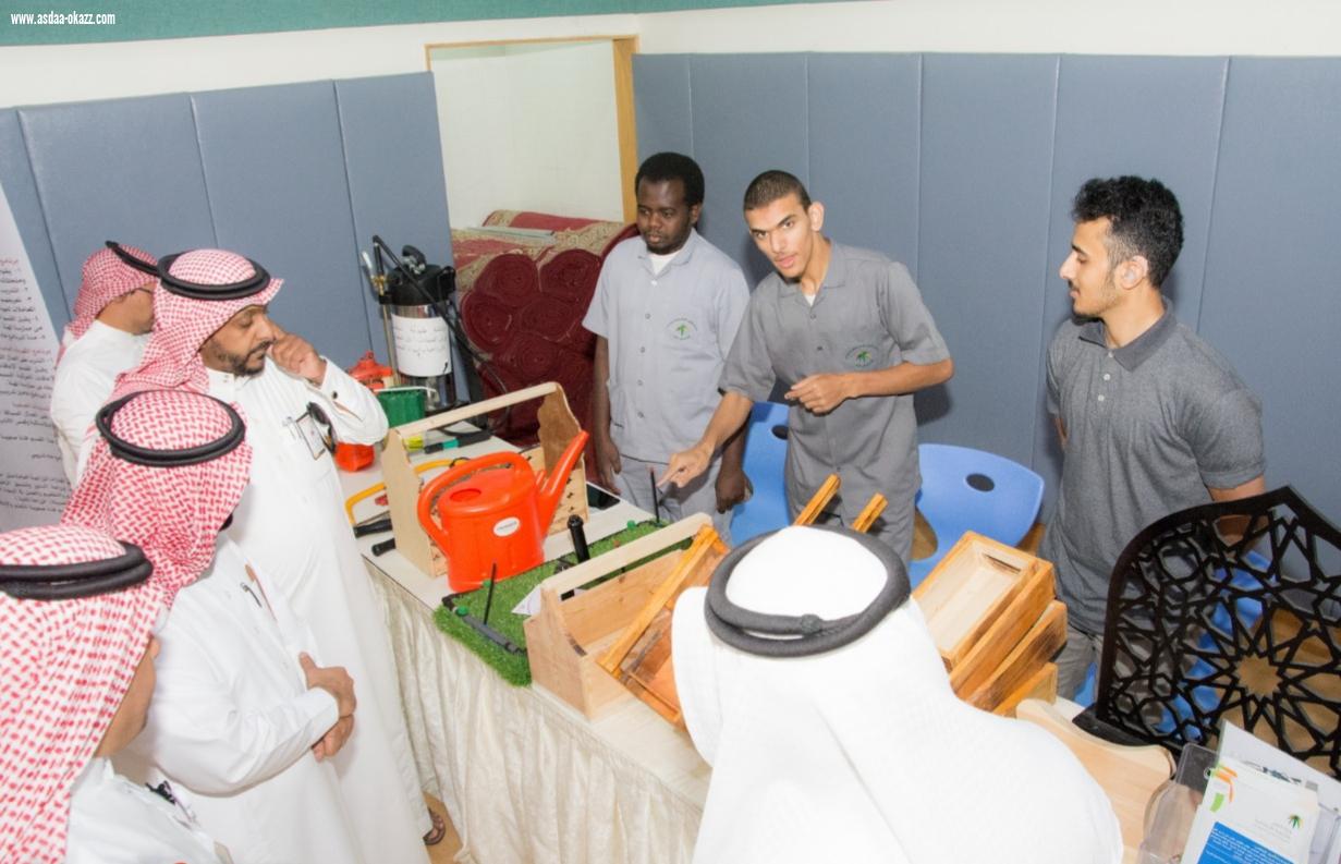 التأهيل الشامل للذكور بالدمام يشارك بمعرض مهني في ختام فعاليات طلاب الصم بالتعليم الخاص