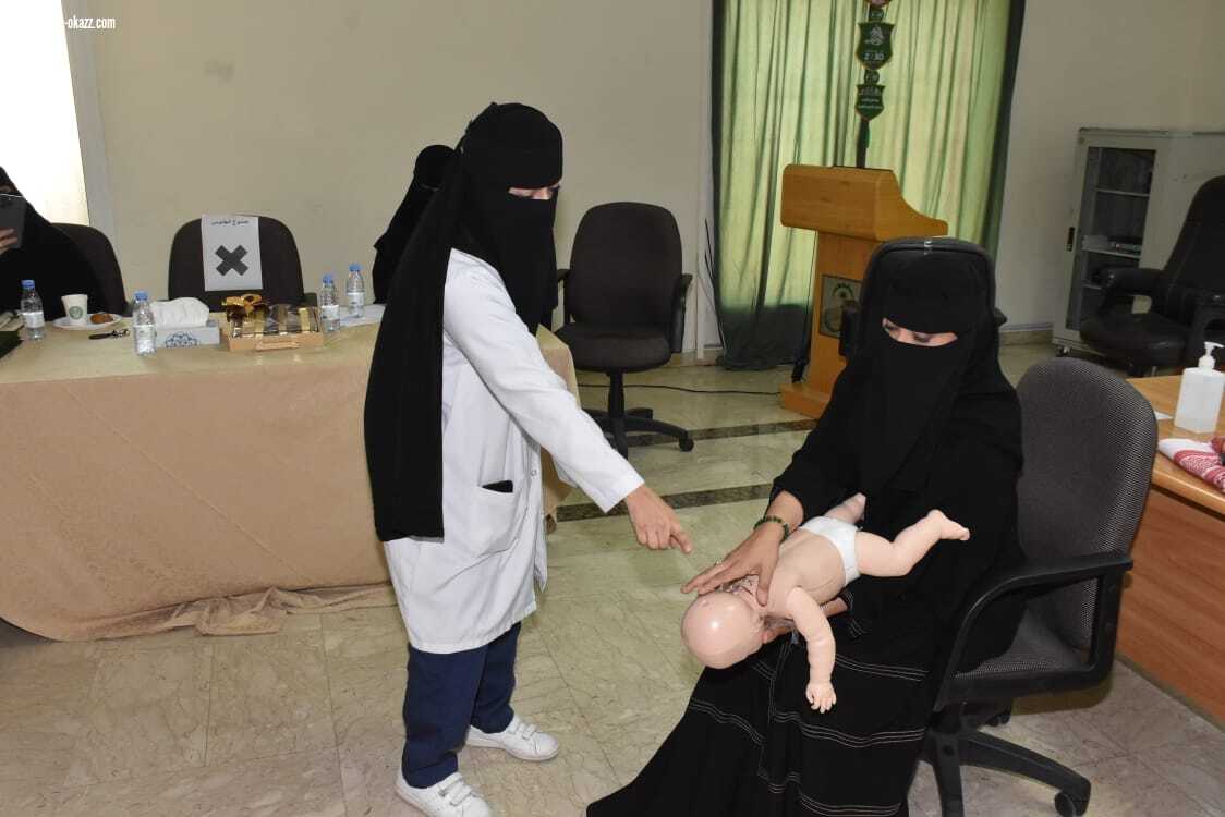 (31) دورة تدريبية و (97) محاضرة تثقيفية نفذها الهلال الأحمر بالشرقية في أكتوبر 2022م