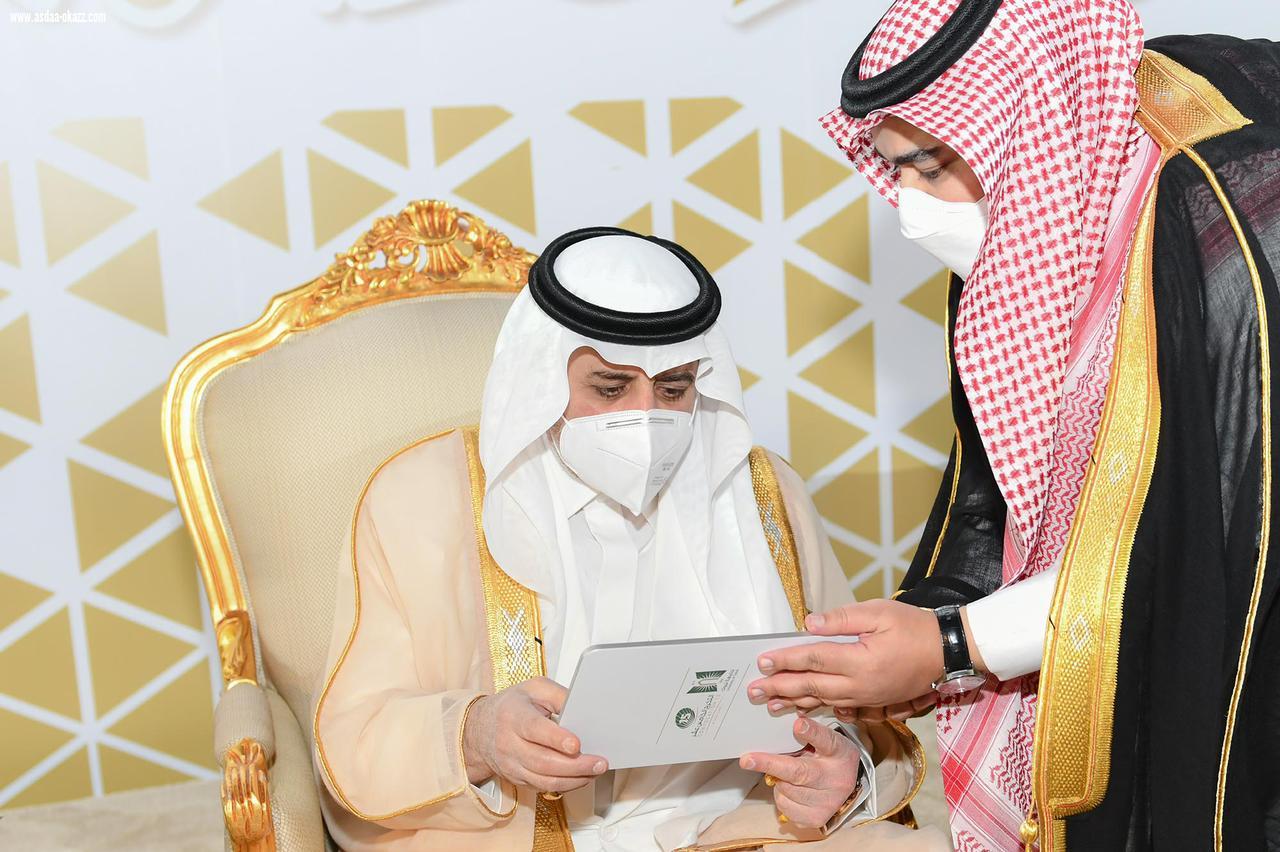 سمو أمير منطقة تبوك يرعى حفل تخريج الدفعة الخامسة عشرة من طلاب وطالبات جامعة تبوك
