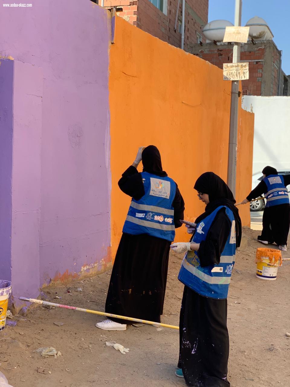 أمانة محافظة جدة تواصل معالجة التلوث البصري على مسار طريق الحرمين