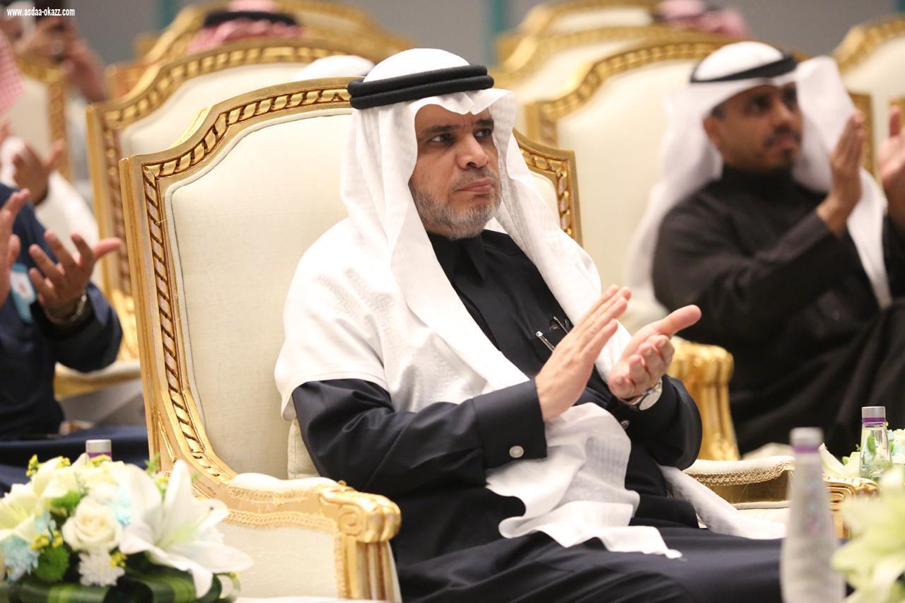 بحضور معالي وزير التعليم، وعبر اللوحة التاريخية الفنية أجيال العربية تعليم صبيا يشارك في احتفالات الوزارة باليوم العالمي للغة العربية