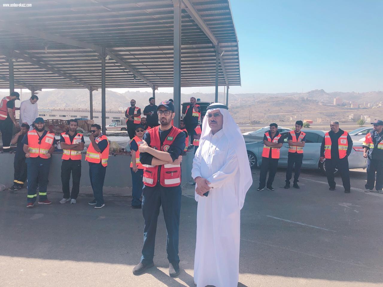 مدير عام هلال الباحة   الغامدي  يقف ميدانياً على جاهزية الفرق الإسعافية اثناء التدريب الميداني على مهارات القيادة الآمنة