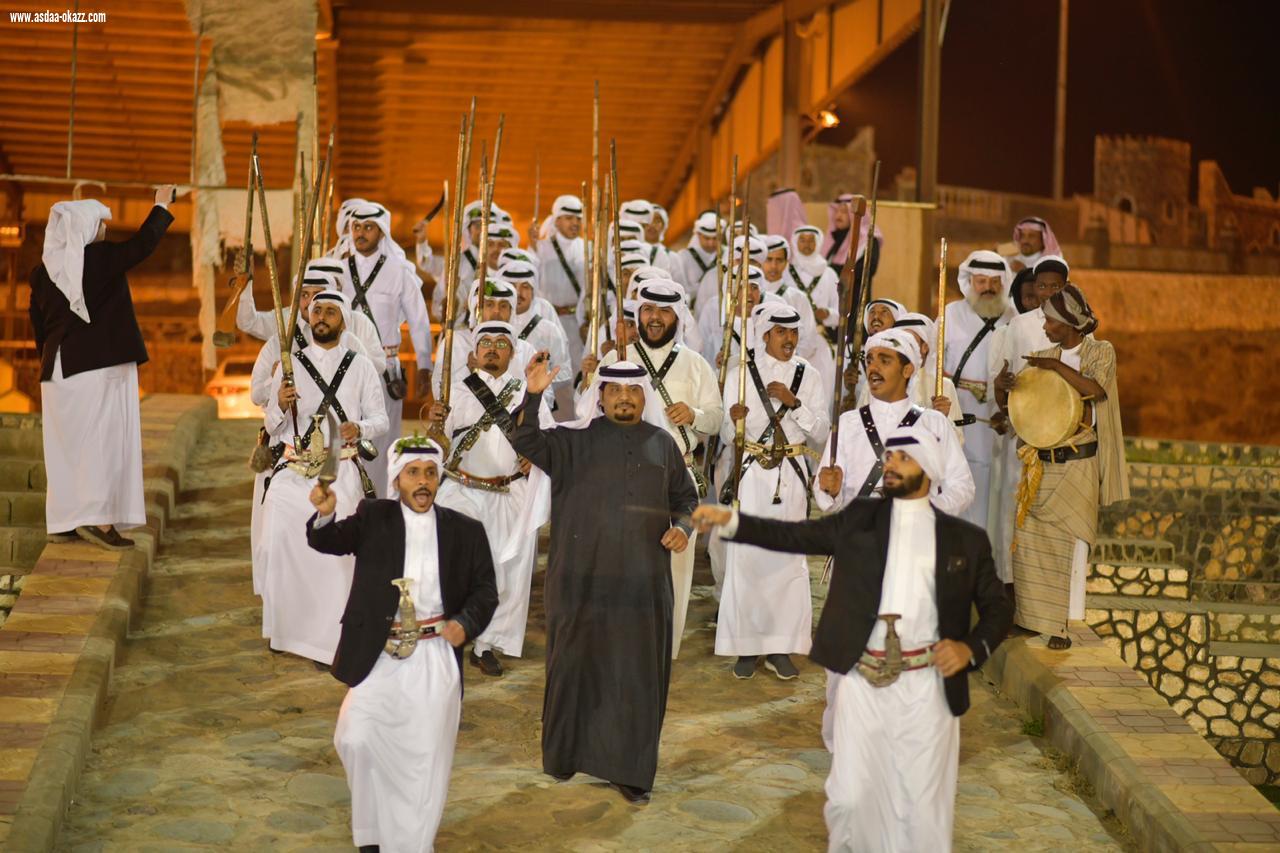محافظ المجاردة يرعى مهرجان العرضة الجنوبية وبحضور نخبة من الشعراء وسط حضور جماهيري مميز
