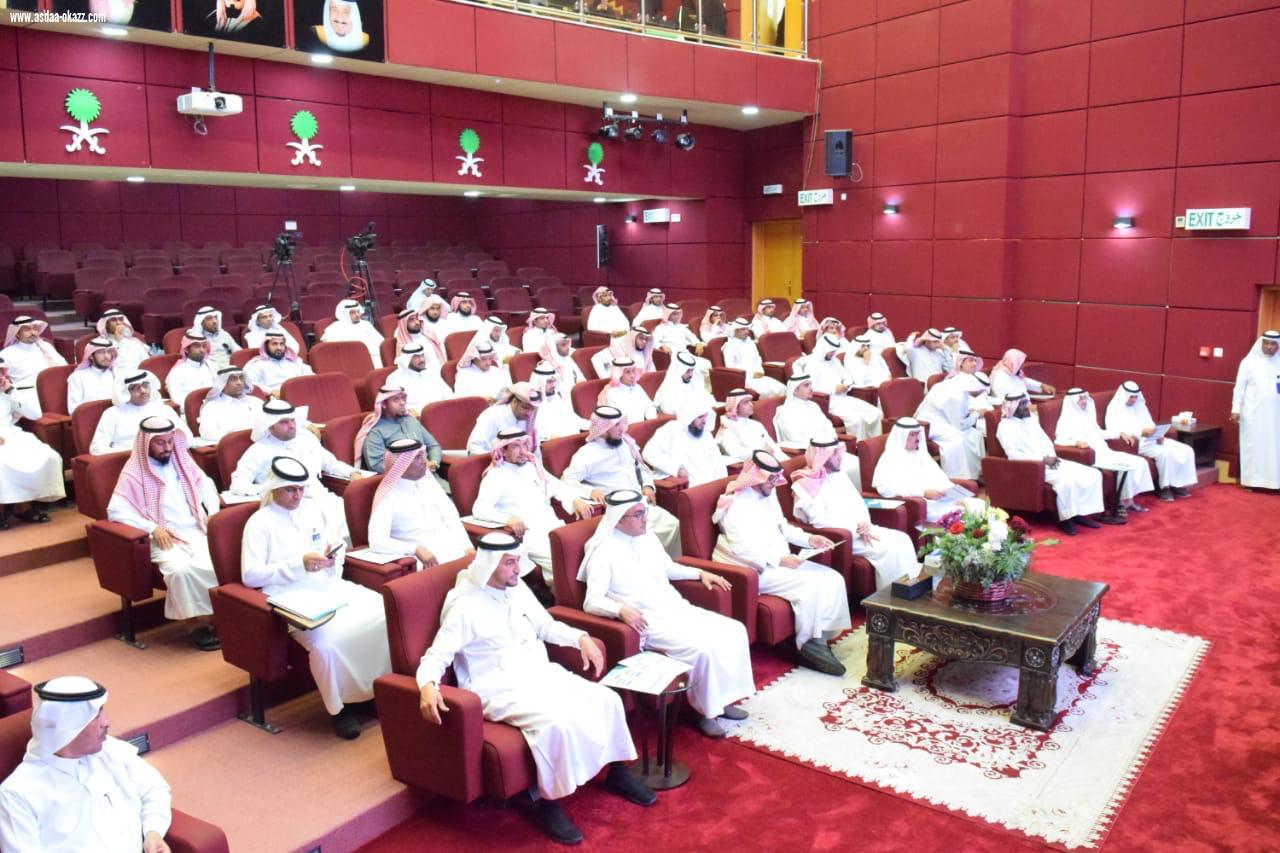 مدير تعليم صبيا يدشن معرض ومنتدى المعلمين