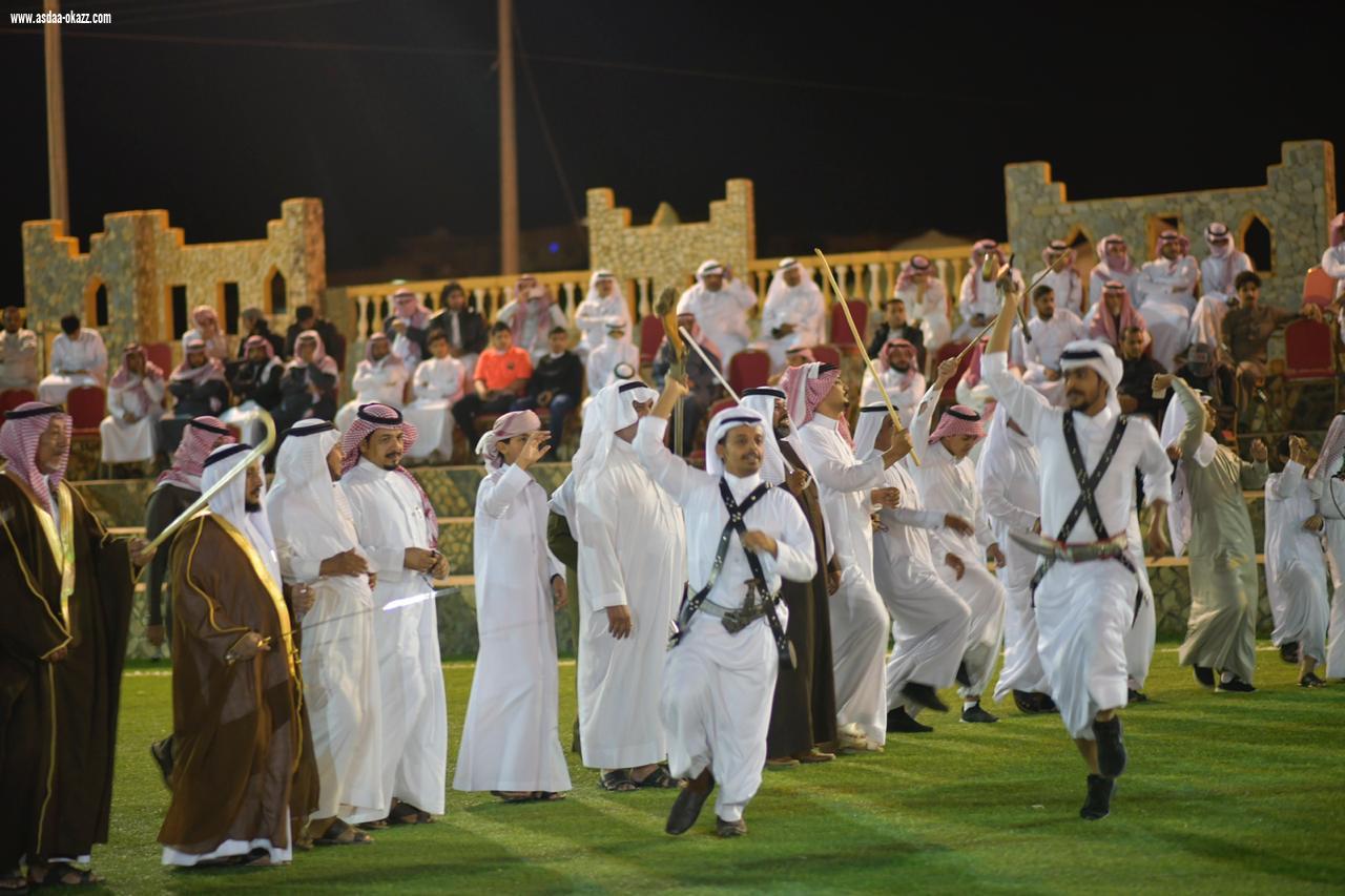محافظ المجاردة يرعى مهرجان العرضة الجنوبية وبحضور نخبة من الشعراء وسط حضور جماهيري مميز