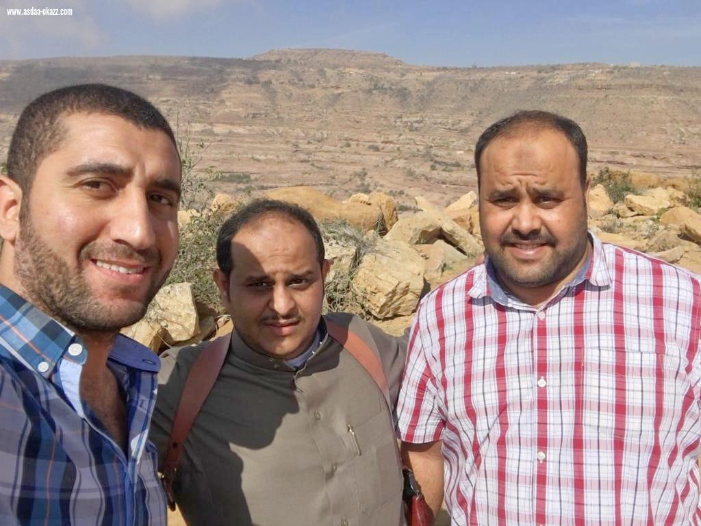 مشائخ وأهالي قرية ضال السياحي بجبل القهر يشكرون شركة الطرق على جهودهم في مشروع صيانة وتوسعة الطريق