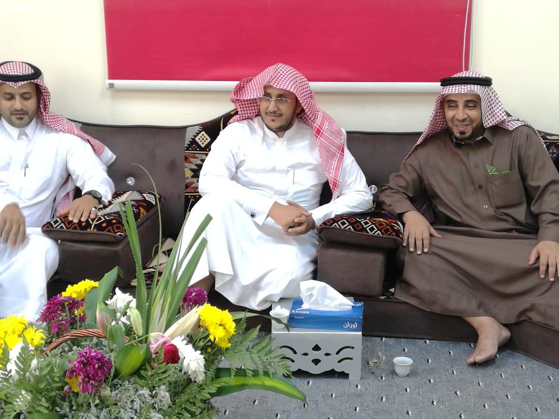 بالصور محكمة الريث تقيم حفل معايدة لمنسوبيها