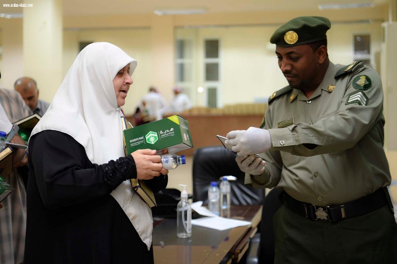 بإشراف ومتابعة من سمو أمير منطقة تبوك .... مدينة الحجاج بمنفذ حالة عمار تودع الحجاج المغادرين إلى أوطانهم