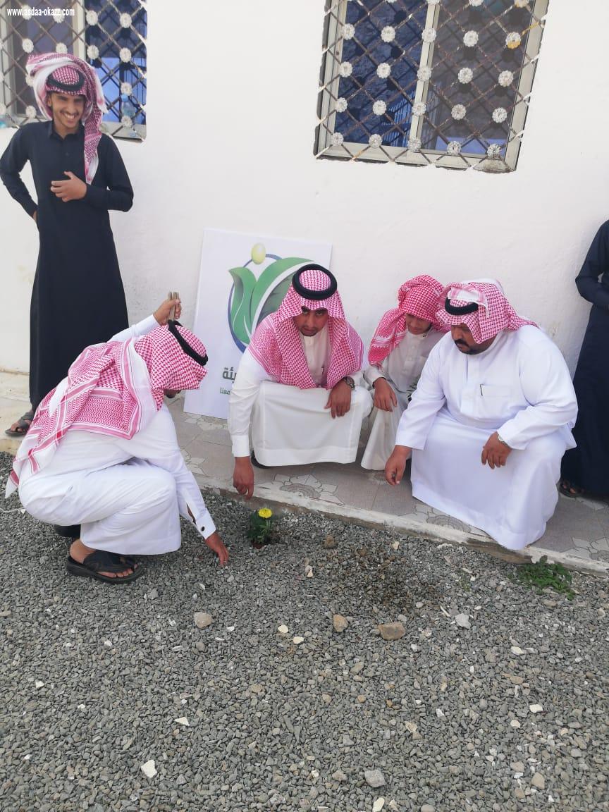 القحطاني يدشن أسبوع البيئة بمركز منجد