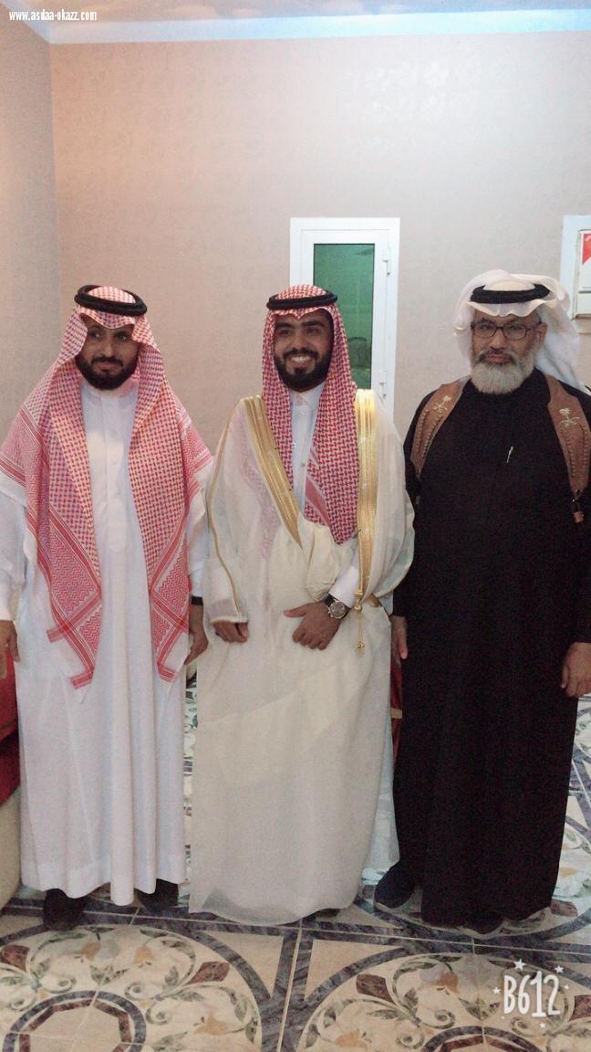 الأستاذ صديق عثمان يحتفي بعقد قران نجله عمار