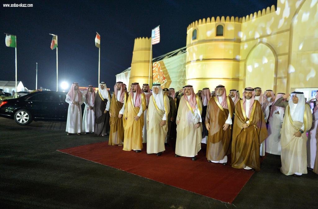 سمو امير مكة يفتتح معرض كتاب جدة الخامس ويكرم هاشم وأبومدين والسديري وأوبريت 