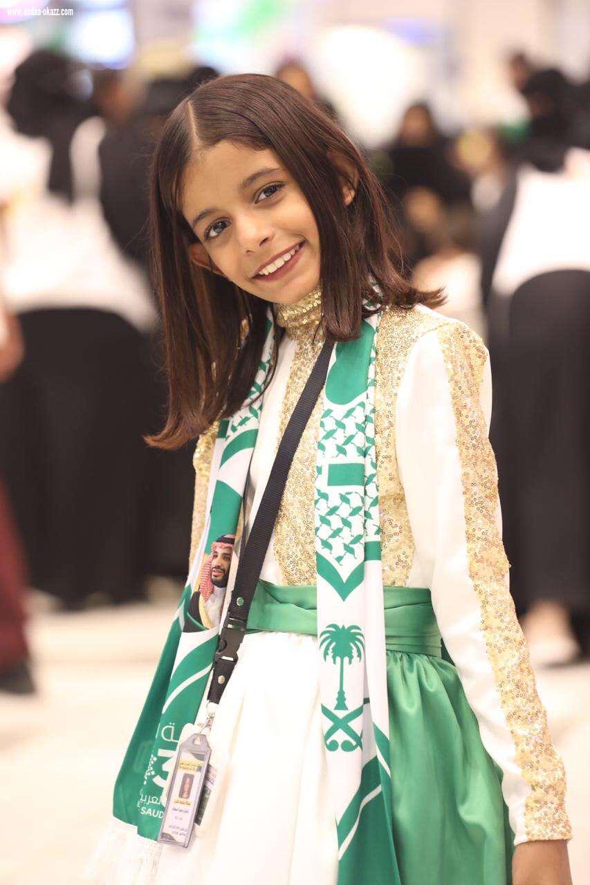 ابيات  شعر  مهداه من الشاعره الصغيره نبيله محمد لسيدي محمد بن سلمان ولي العهدبمناسبه خروجة من المستشفي بالسلامة