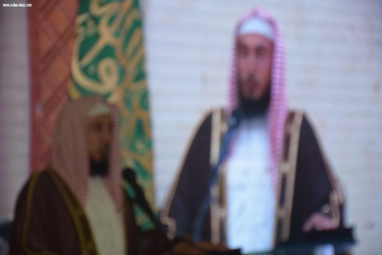 بحضور عدد من المسؤولين والمشايخ والأعيان ...  محافظ محافظة الطوال بالنيابة يدشن مركز النشاط الإجتماعي بالمباركة.