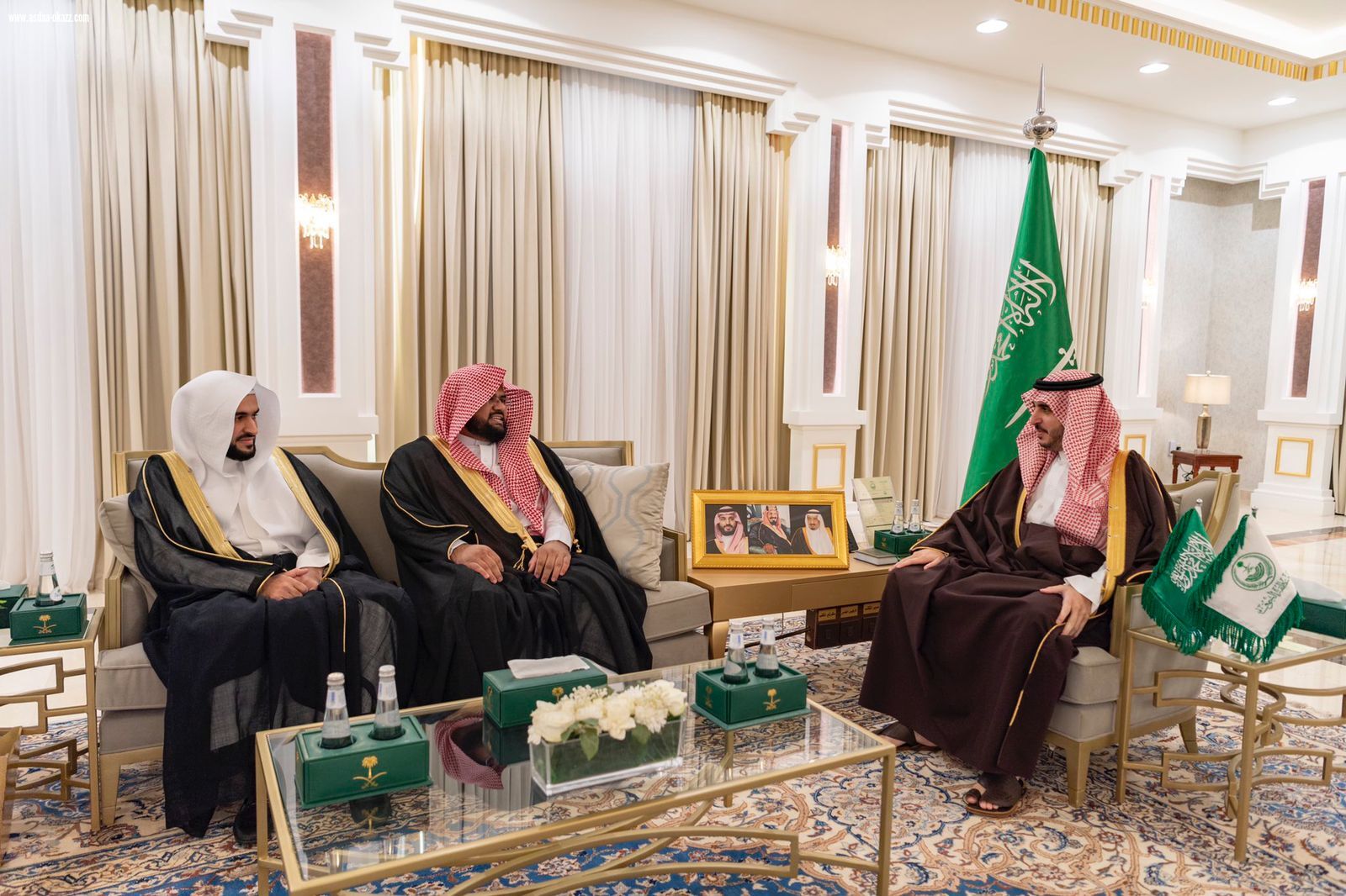 أمير الجوف يستقبل في مكتبه بالإمارة فضيلة رئيس محكمة التنفيذ بسكاكا المكلف حديثاً