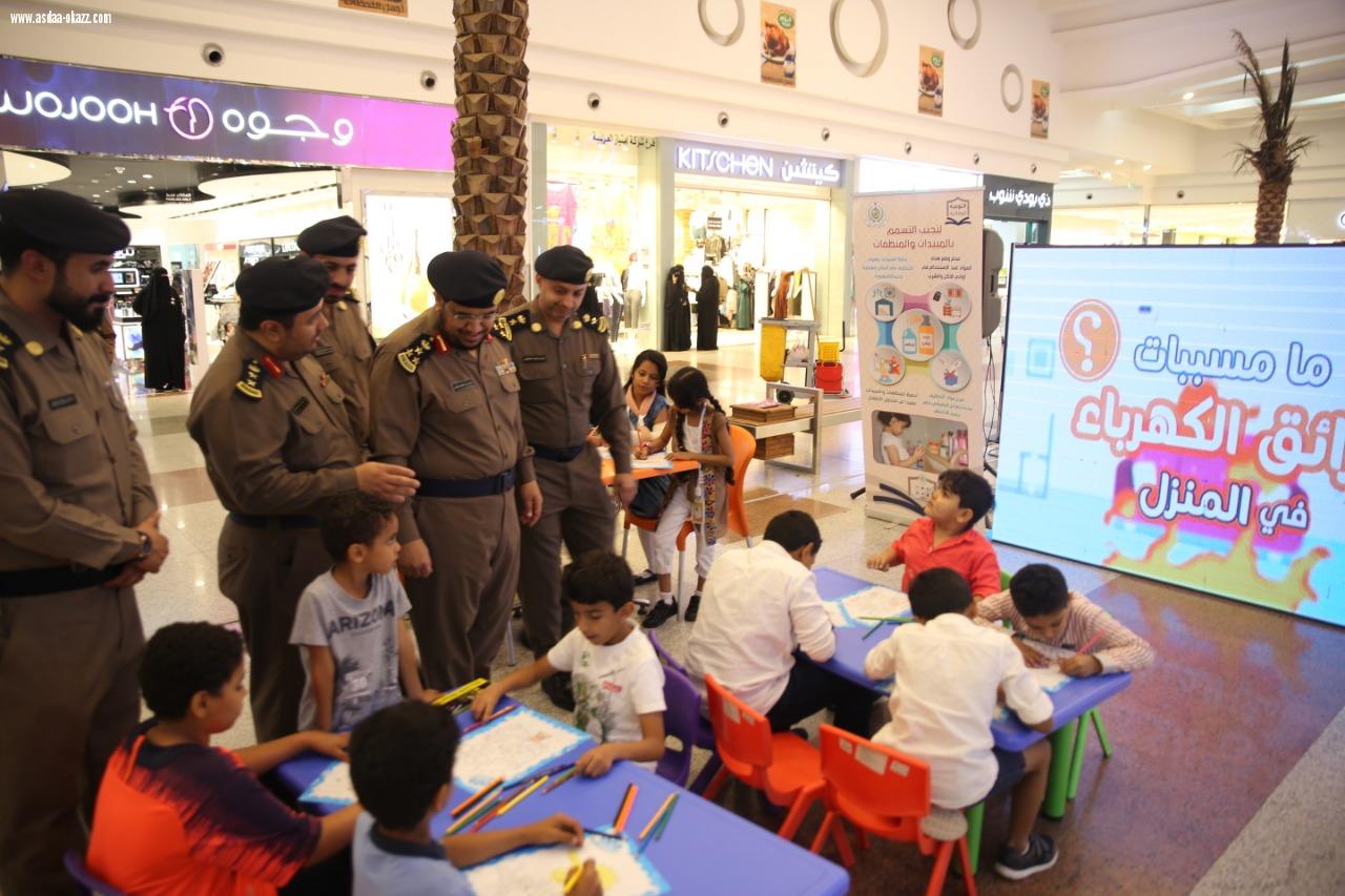 مدني جازان يدشن معرض توعوي تحت شعار الوقاية هي الغاية بمجمع كادي مول