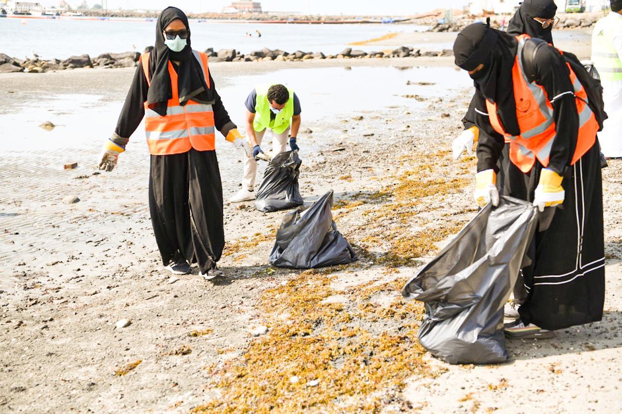 أمانة منطقة جازان تشارك في اليوم العالمي للتطوع  