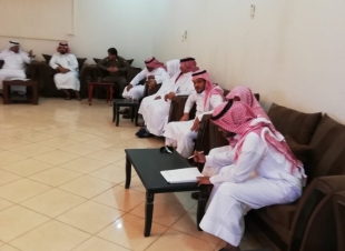 رئيس مركز القحمة يعقد اجتماع لدراسة برامج مهرجان الثراث البحري الثاني بساحل عسير