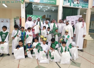 بلدية بني حسن تشارك مدرسة نعاش في اليوم الوطني 89  تفاعلاً مع فعاليات اليوم الوطني الـ 89 للمملكة 