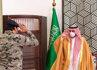 سمو أمير منطقة الجوف يستقبل مدير سجون المنطقة المعين حديثاً