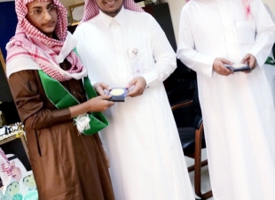 بمناسبة اليوم الوطني ٨٨ مدير عام هيئة الرياضة بجازان يستقبل وفدا من مجمع مدارس المجصص