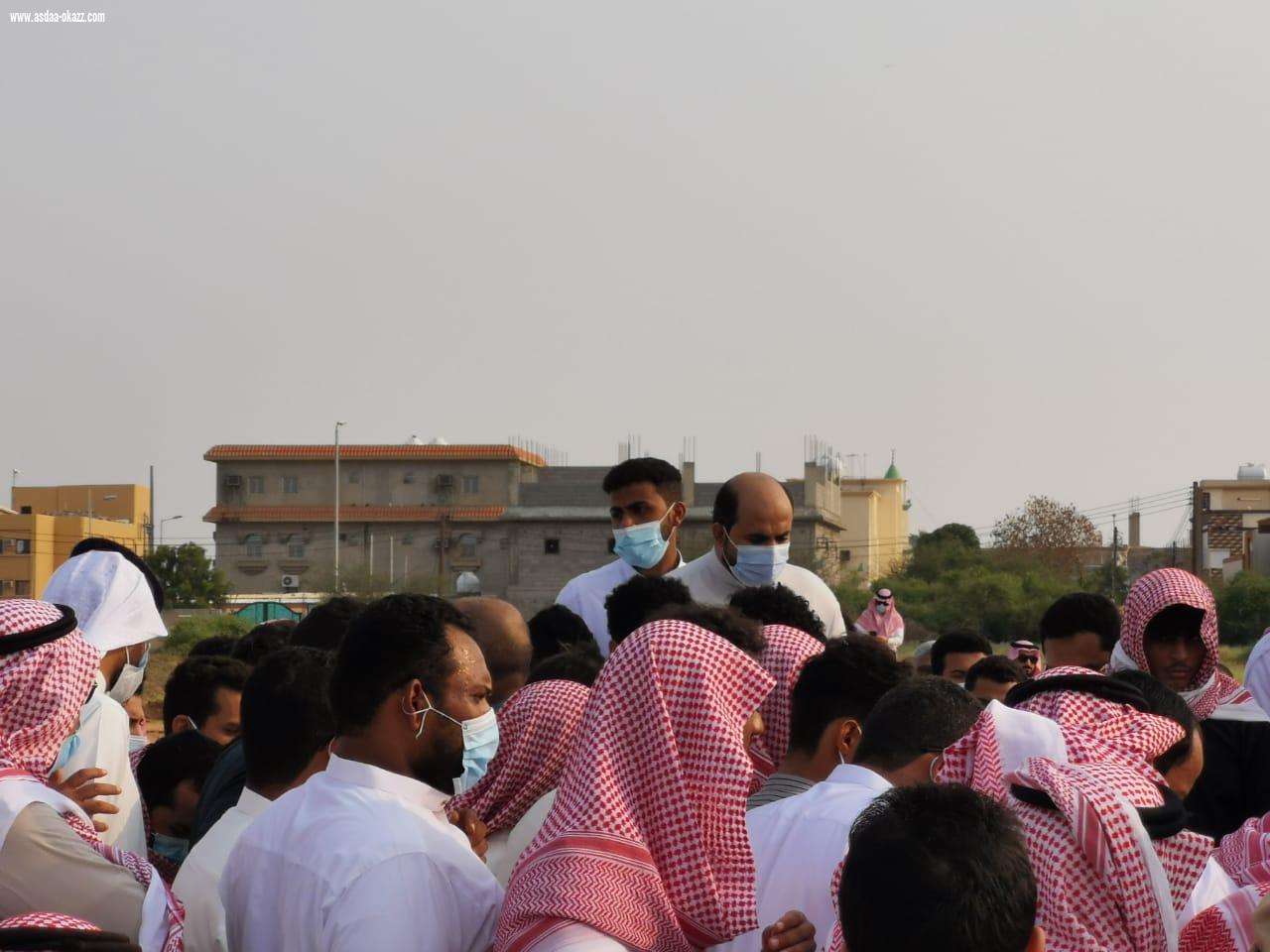 جموع غفيرة تشيع جثمان الفقيد الشيخ عمر يعقوب شيخ شمل آل عيسى بني حمد بمحافظة الطوال