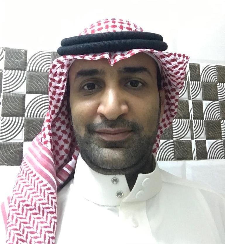 الرقيب يحيى ناشب  يحصد شهادة البكالوريوس بمرتبة الشرف من جامعة تبوك