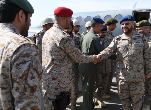 رئيس هيئة الاركان العامة يقف على استعدادات القوات المسلحة بالمشاعر المقدسة